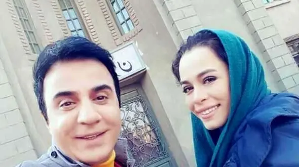 فیلم / رونمایی از ازدواج ملیکا شریفی نیا با داریوش فرضیایی / ملیکا در برنامه رامبد جوان اعلام کرد