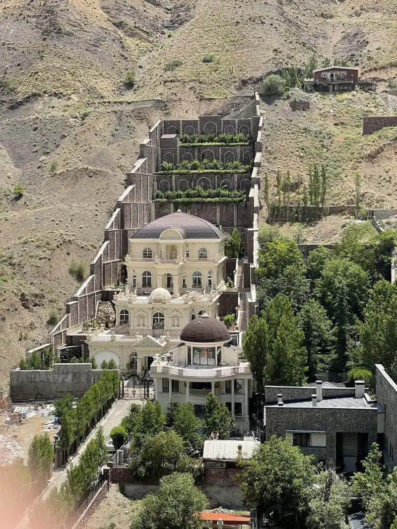 ویلای لاکچری 