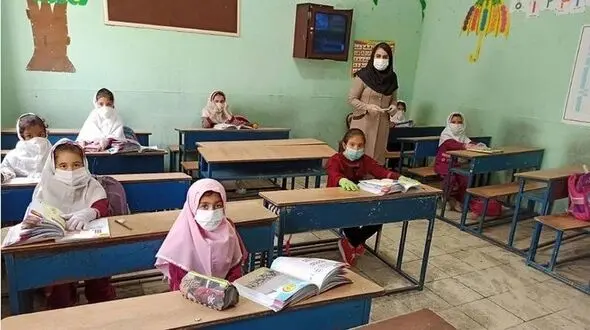 پیشتازی کودکان خراسان رضوی در اجرای پویش ملی" به رنگ مدرسه"