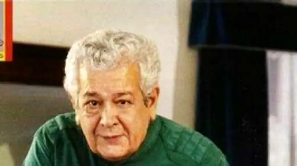 نگاهی به خونه زندگی دلباز و پر از حس زندگی رضا فیاضی، آقای جمالیِ سریال نوستالژی زی زی گولو با رونمایی از همسر جوان آقای بازیگر+فیلم