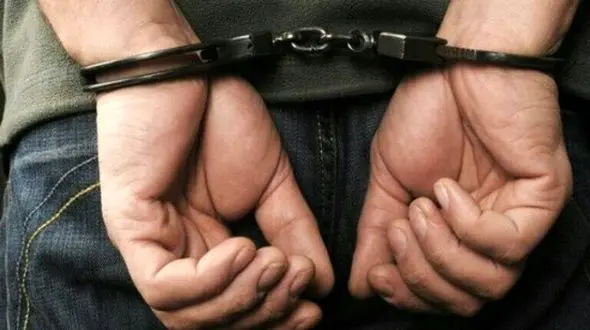 مرد کینه ای آبروی زن سابقش را با عکس هایش در شهر برد / پلیس فسا فاش کرد