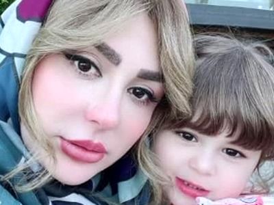 ساعت گران قیمت و استایل شیک نیوشا ضیغمی با رنگ آبی در اکران فیلم ناتوردشت فضای مجازی رو منفجر کرد! +عکس