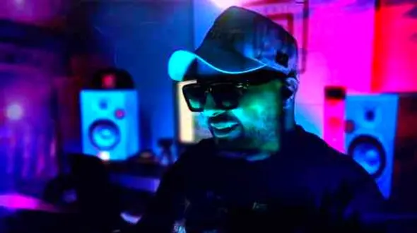 دانلود ریمیکس آهنگ مهراد جم و مجید رضوی و آرمین ۲AFM ! / به نام مگه میشه