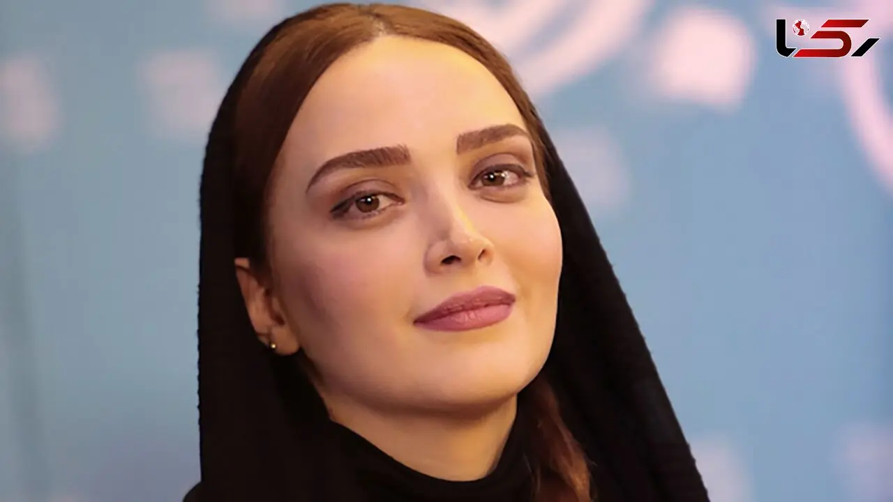 تصویری احساسی از بهنوش طباطبایی در کنار خانواده و جشن تولد پدر