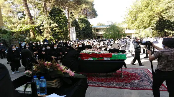 مراسم تشییع پیکر دکتر سید محمود نوریان در اصفهان