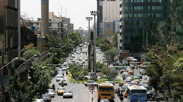 زندگی عادی تهرانی‌ها بعد از حمله تروریستی 17 خرداد