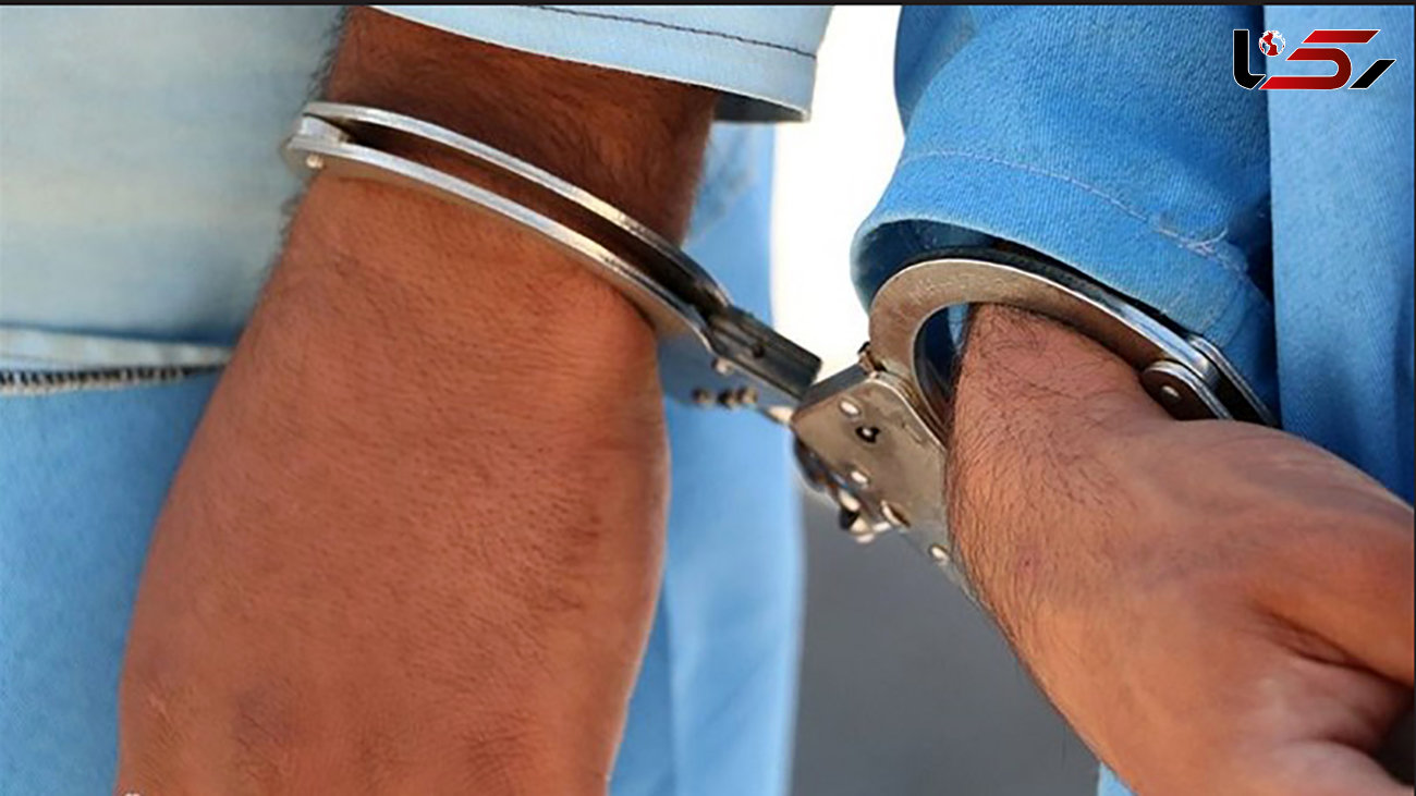بازداشت 2 مرد شیاد که برای خانواده زندانیان چرتکه می انداختند