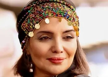 استایل سنتی الهام پاوه‌نژاد جلب توجه کرد! / نمایش تمام قد اصالت زن ایرانی در استایل خانم بازیگر خوش پوش / از سربند ملیله دوزی تا جواهرات ایرانی الاصل