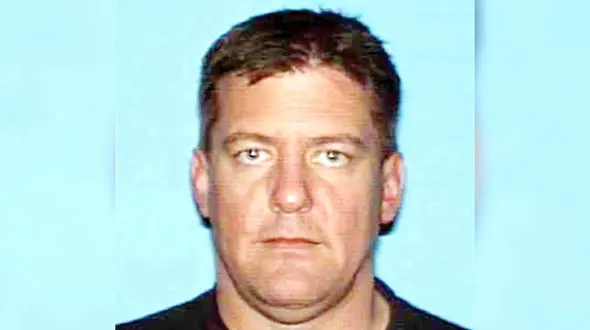 مرد کینه ای که بی رحمانه با شکلیک10گلوله زن و بچه اش را کشت