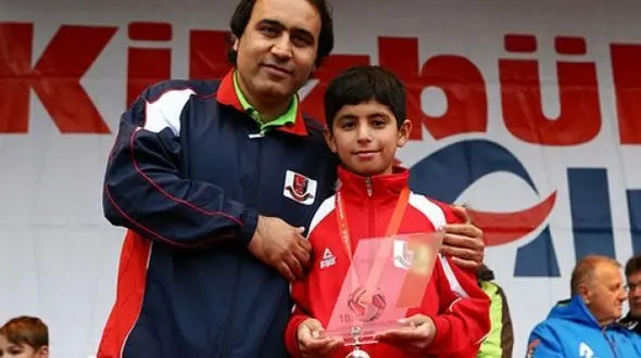 شوخی مهدوی‌کیا با رکورد علی دایی!
