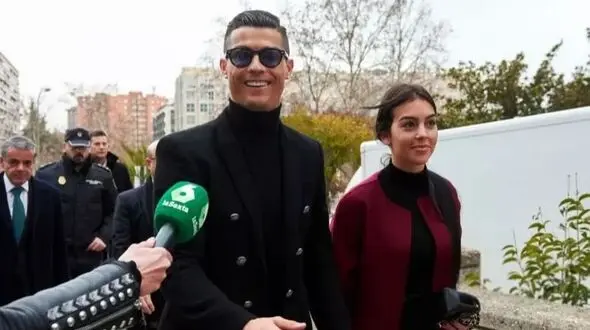 تاریخ ازدواج رونالدو و جورجینا مشخص شد