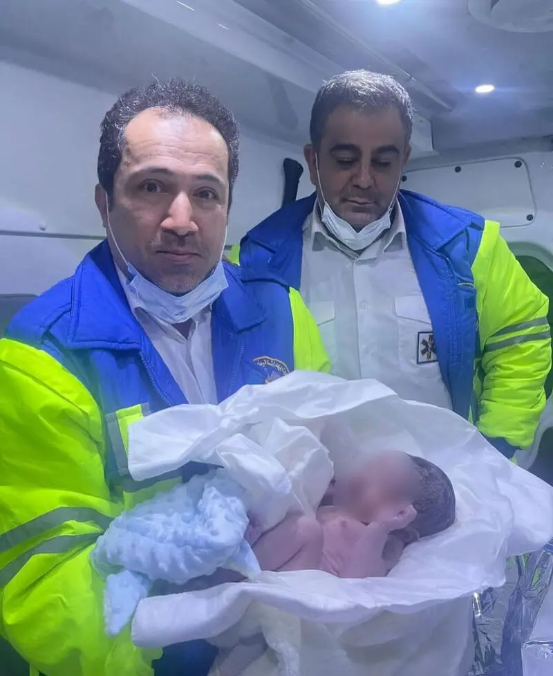  تولد نوزاد در خانه آپلود بشه