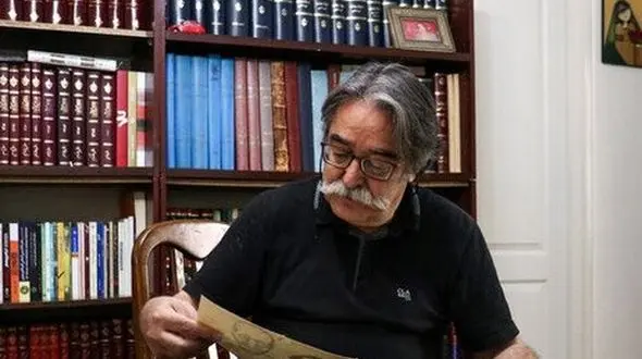 احمد عربانی، کاریکاتوریست در بخش مراقبت‌های ویژه بیمارستان