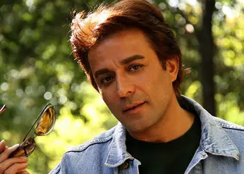 عکس ها / نگاهی به حضور  دلگرم کننده بازیگران  ایرانی در مراسم خاکسپاری حمید طالقانی/ از نعیمه نظام‌دوست، محسن محسنی‌نسب تا فرشید نوابی، سهیل آرمیده همه و همه بودند