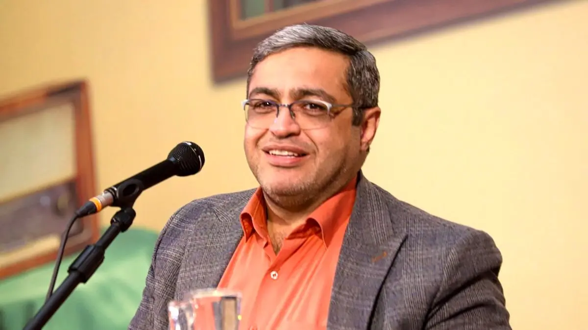 هشدار دکتر سعید عزیزی روانشناس ایرانی: مرد نباید زیاد تو خونه بمونه!