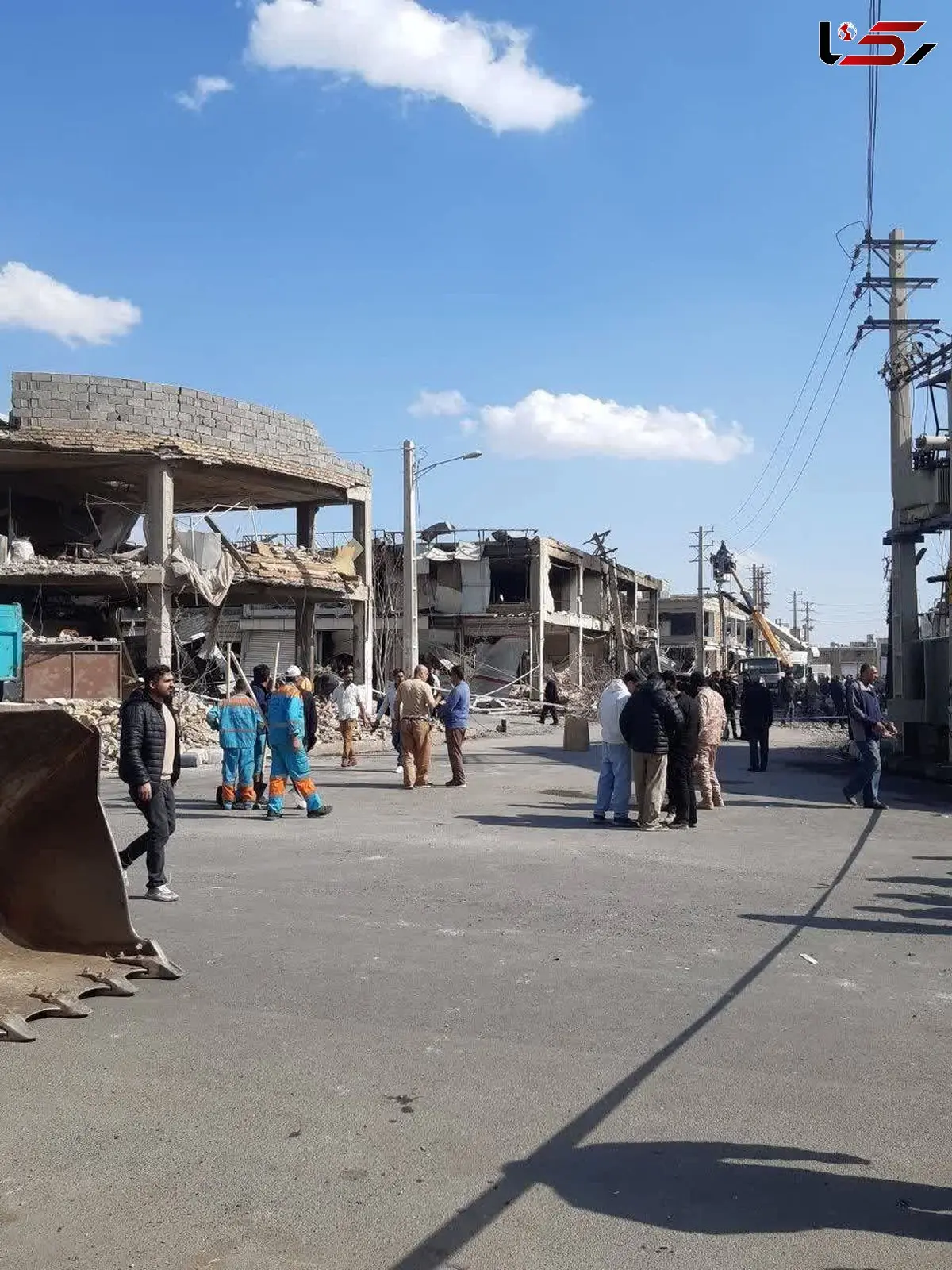 حمله آمریکا و اسرائیل به مجتمع صنفی و صنعتی شیخ آباد + عکس