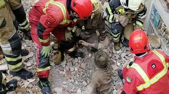 زنده به گور شدن 2 مرد در زاهدان + عکس باورنکردنی