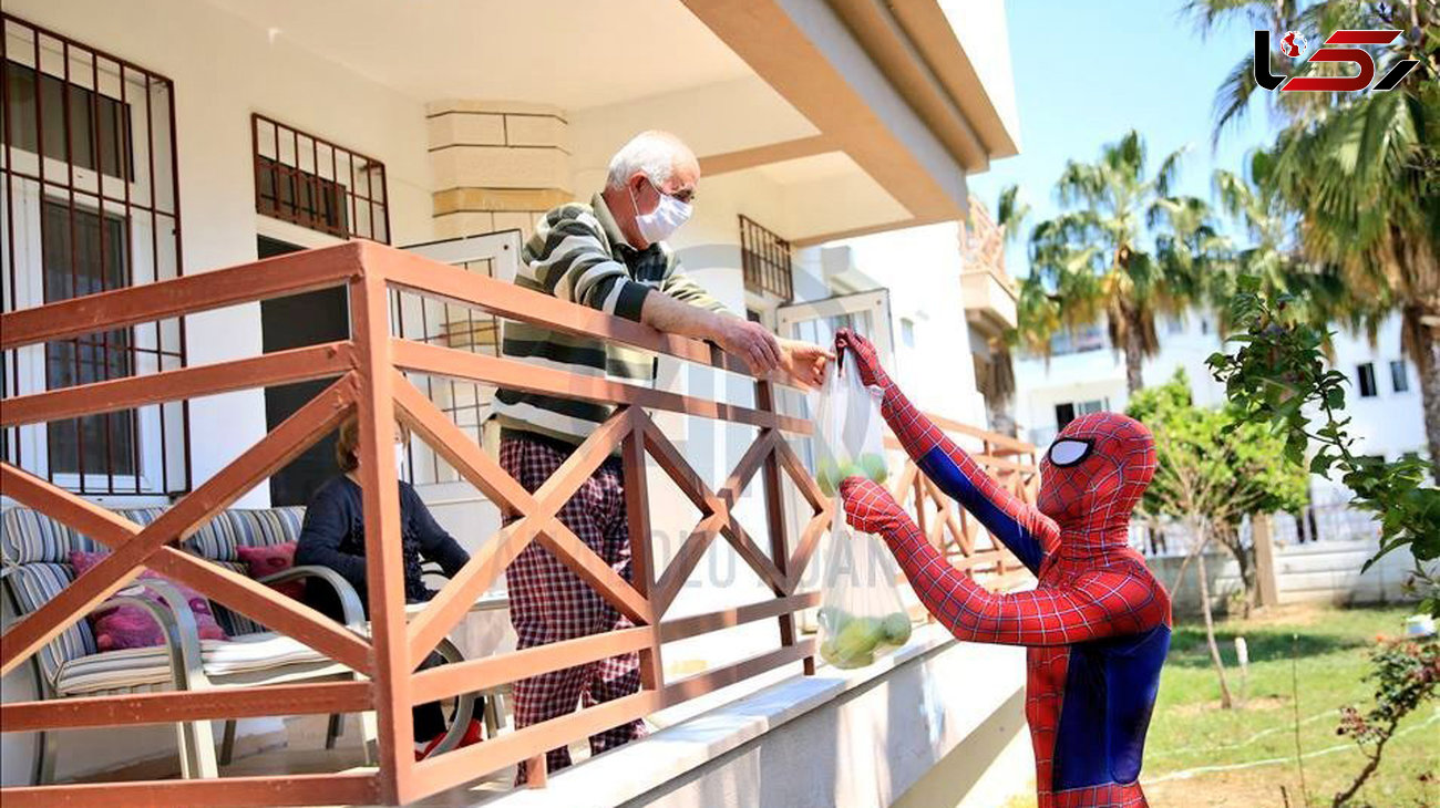  مرد عنکبوتی واقعی را در ترکیه ببینید / روزهای کرونایی به داد مردم می رسید +  عکس