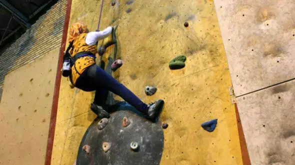 فیلم فوق العاده سنگنوردی دختر نابینای ایرانی که وایرل شد!