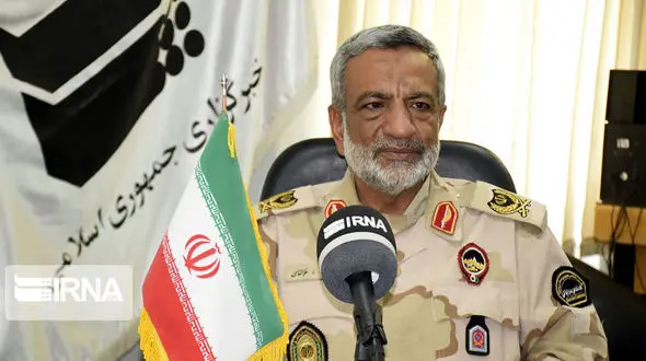 این وانت آبی رنگ میلیاردها قیمت داشت /  در یک عملیات پلیسی فاش شد + عکس ها