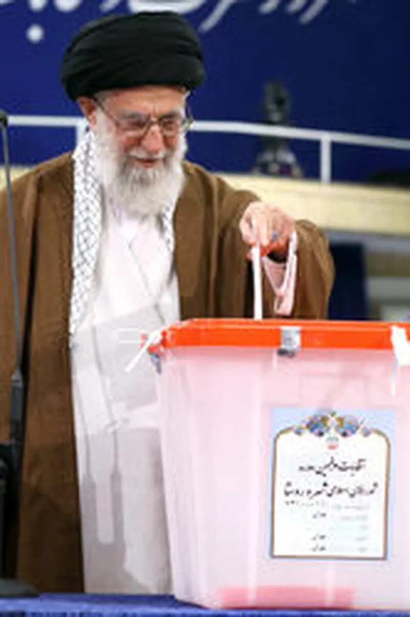 شرکت رهبر انقلاب در انتخابات ریاست جمهوری و شورای شهر