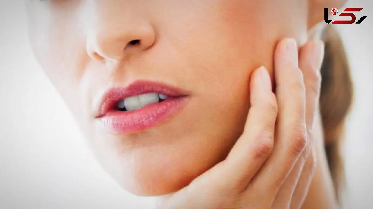 علائم حساسیت دندان‌ ها هنگام غذا خوردن؛ چه باید بدانید؟