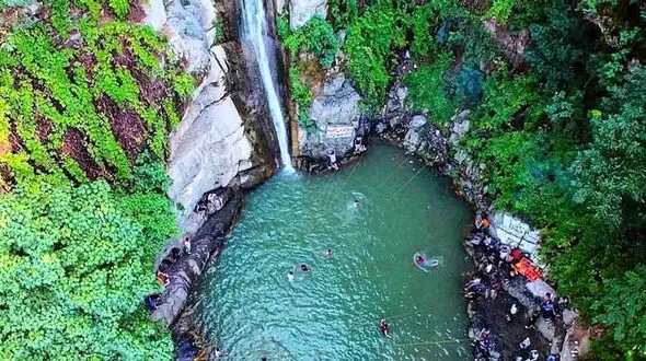  آبشار شیرآباد / جاذبه‌ ای بکر در دل طبیعت گلستان