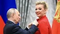 هدیه جالب پوتین به خانم سخنگو  + عکس