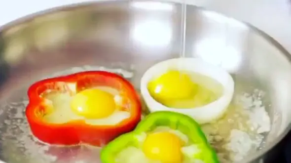 صبحانه رنگی و لذیذ در 2 دقیقه +فیلم