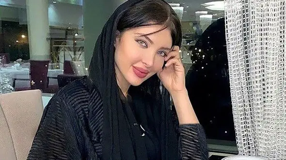 پوشش خیلی زننده آرام جوینده  ! / خودش مجبور به سانسورش شد ! + عکس