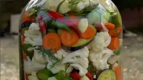 ترشی گل کلم با چی درست کنیم؟ / فیلم