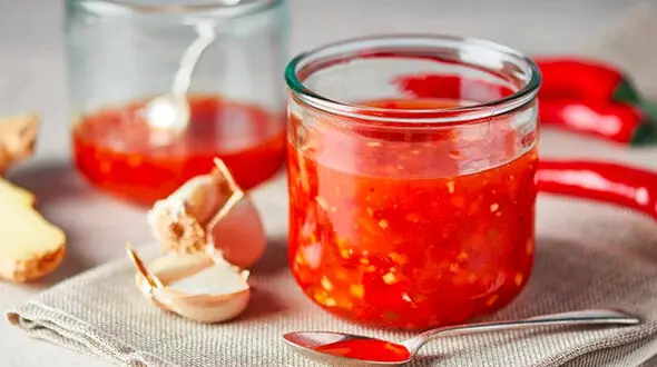 سس چیلی تایلندی / انتخابی اصیل برای طعمی متفاوت 
