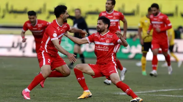 احضار کاپیتان های سرخپوشان به کمیته انضباطی