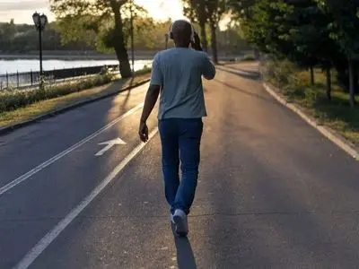 4 هزار قدم پیاده‌روی در هفته؛ معجزه‌ ای برای بدن شما