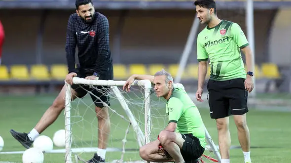 مصاف فردا با ذوب آهن برای سرخپوشان تاریخی می شود؟/ آمار رویایی پرسپولیس و رکورد ویژه گل محمدی