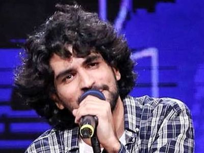 فیلم آواز باشکوه و تکرار نشدنی عرفن طهماسبی ! / صدای بهشتی اش   همه را به عالم دیگری برد !