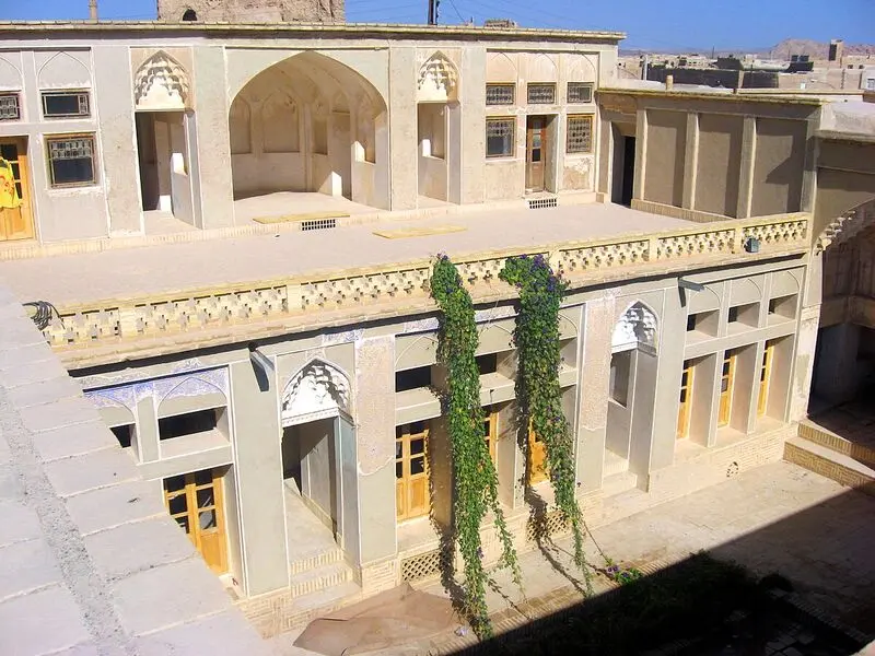 خانه فاطمی_ها