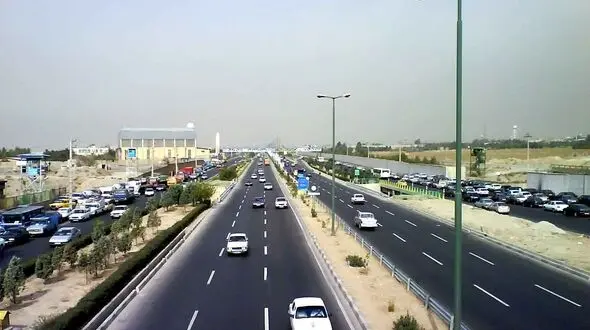 

ممنوعیت ورود خودروهای غیربومی و خروج خودروهای بومی از کرج 
