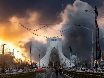 فیلم بازسازی صحنه سیل و فوران کوه دماوند و نابودی تهران از شمال تا میدان آزادی / برج میلاد ویران می شود