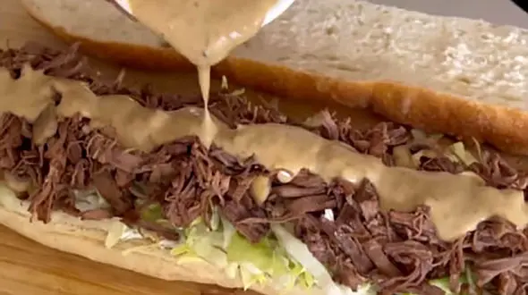 طرز تهیه رست بیف با سس مخصوص + فیلم