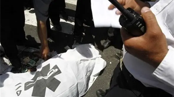  پیرمردی در تصادف دلخراش با وانت متلاشی شد 