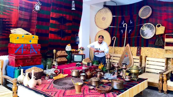 داستان نانوای عراقی که هم عاشق طبیعت است و هم وسایل قدیمی + فیلم