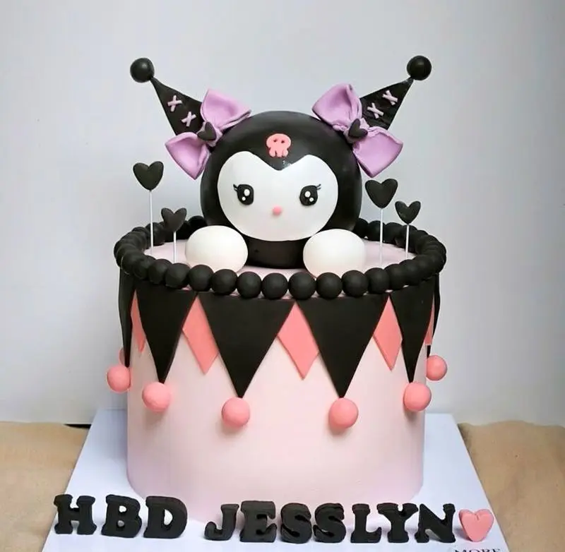 کیک تولد کرومی ساده