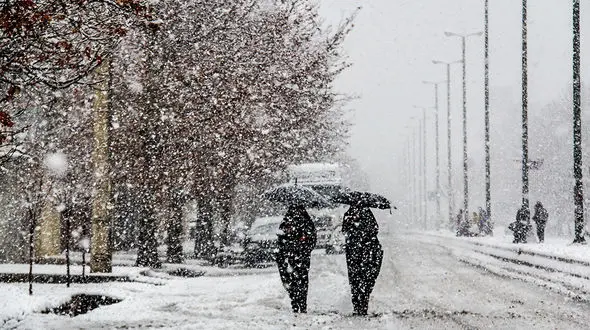 بارش برف و باران در 16 استان از عصر پنج شنبه/ شاخص آلودگی هوا از 150 می گذرد 