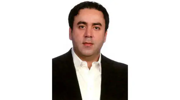 آیا این وکیل تهرانی اولین قتل در پرونده های فساد اقتصادی ایران است؟ / هدایتی 30 روز پیش در دادگاه اسم او را برد! + عکس