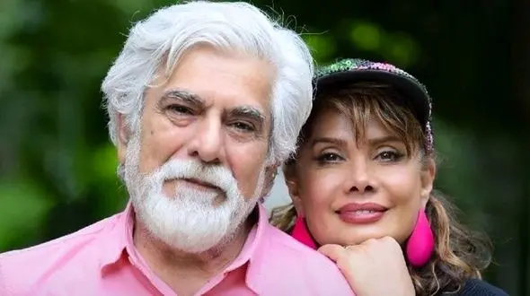 حضور بازیگران در کافه کتاب حسین پاکدل و عاطفه رضوی/ از حضور مهدی پاکدل گرفته تا اردشیر رستمی و شادروان پرویز پور حسینی