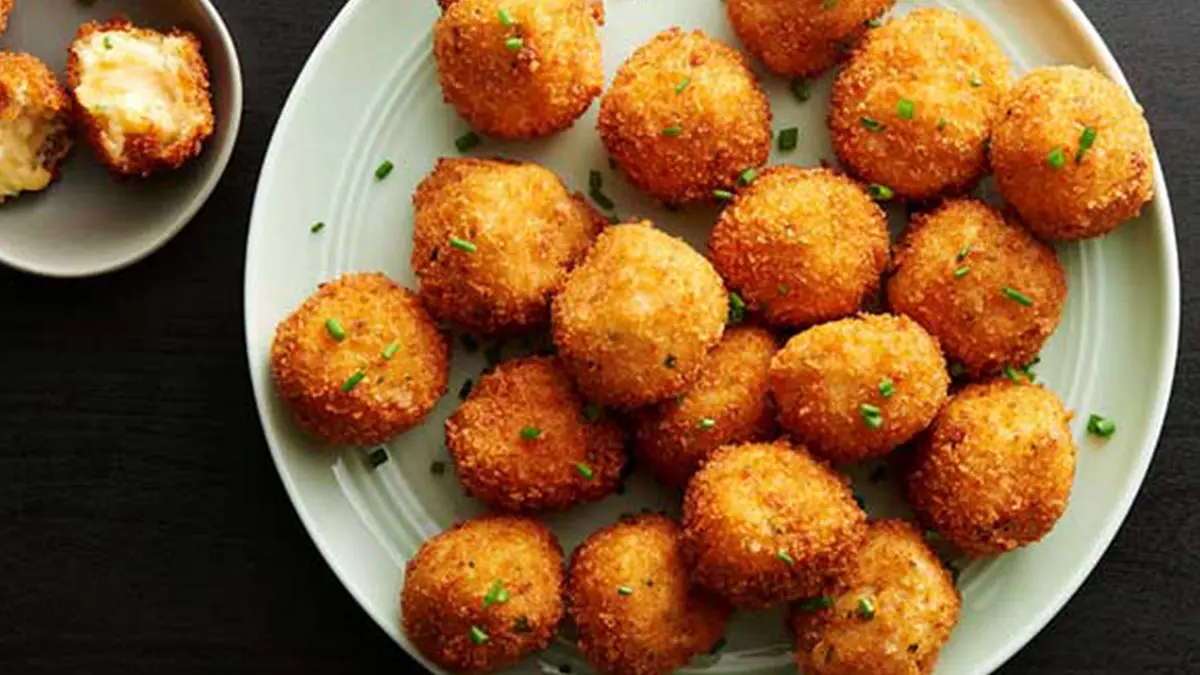 فیلم آموزش توپک سیب‌زمینی پنیری / کرمی، نرم و پر از پنیر