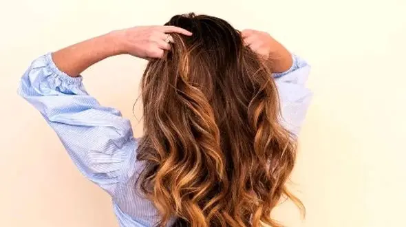 7 توصیه جادویی برای درخشندگی و نرمی موهای شما