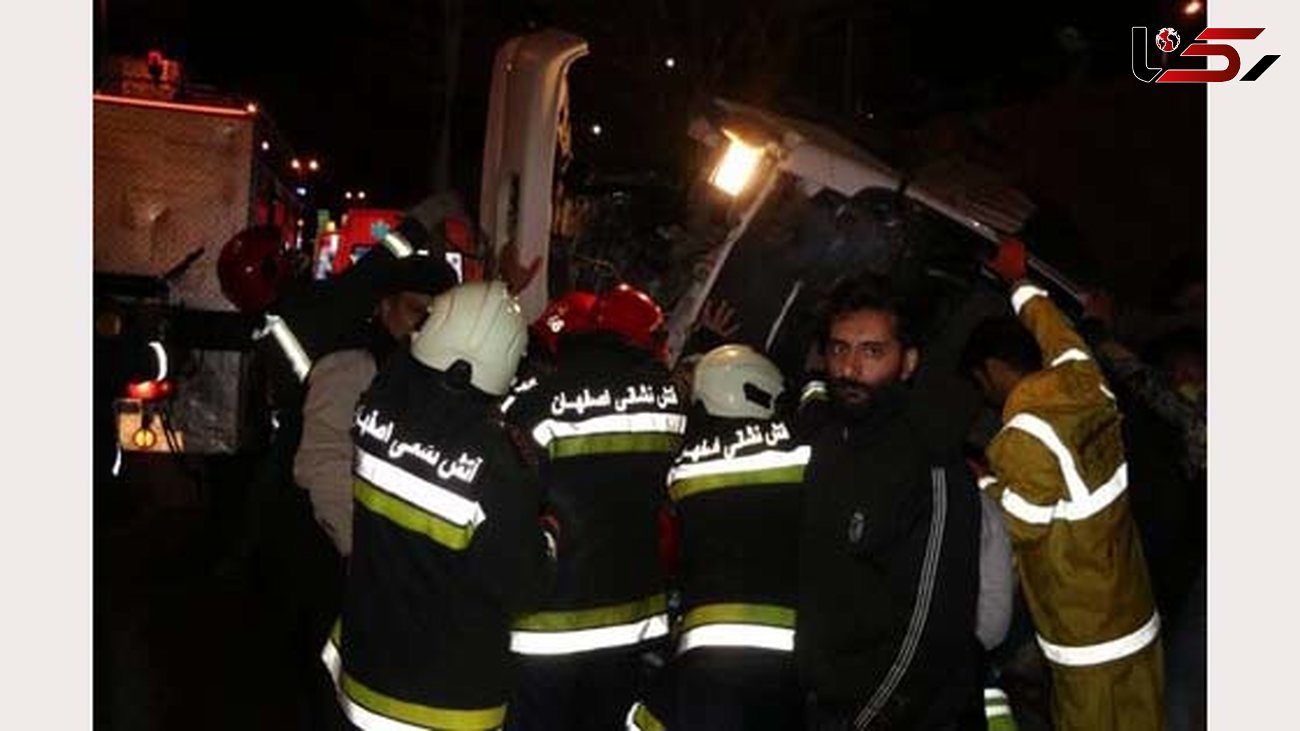 واژگونی خودروی ال 90 با یک مصدوم در اصفهان