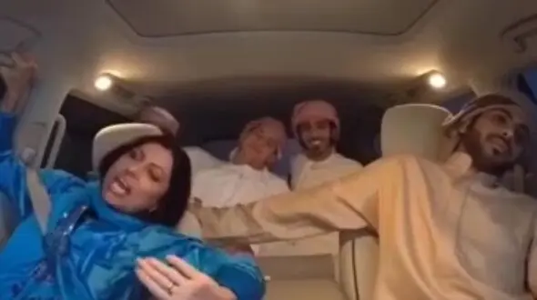 شوخی چند جوان عرب مادرشان را سکته داد + فیلم